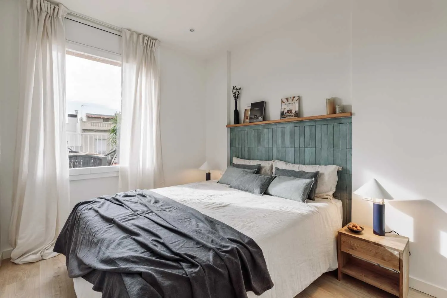 Trendy Barcelona Flat With Private Office & High-speed Fiber For Remote Work #4