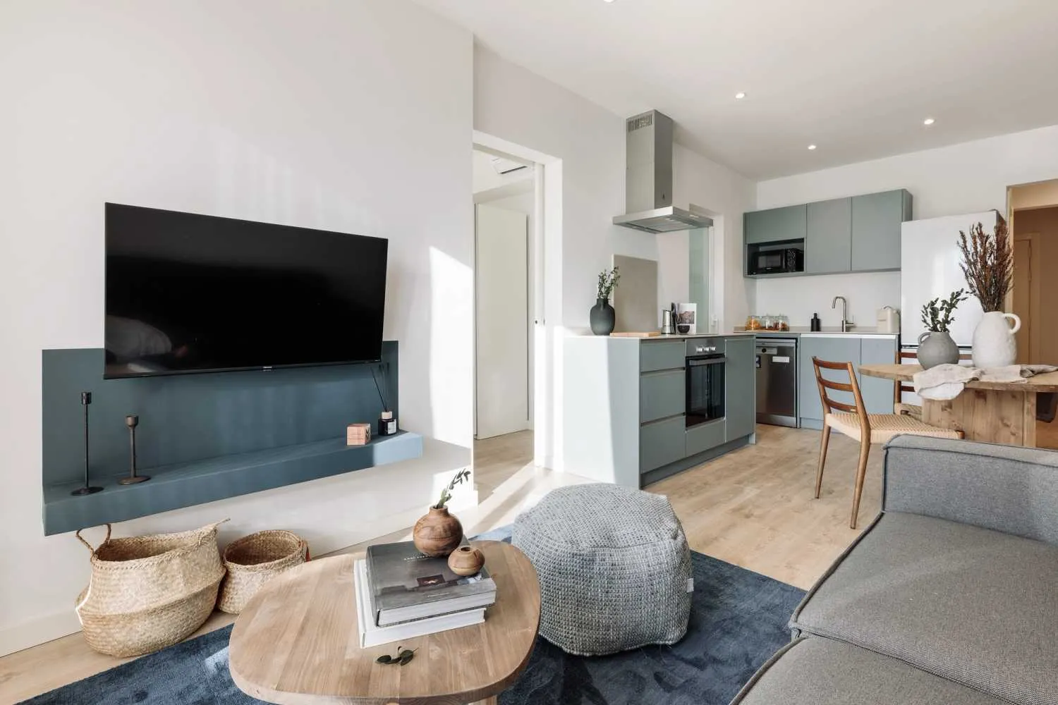 Trendy Barcelona Flat With Private Office & High-speed Fiber For Remote Work #2