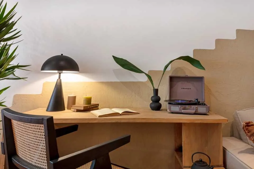 Impressive Madrid Flat With High-speed Fiber, External Displays & Gourmet Kitchen For Remote Work #4