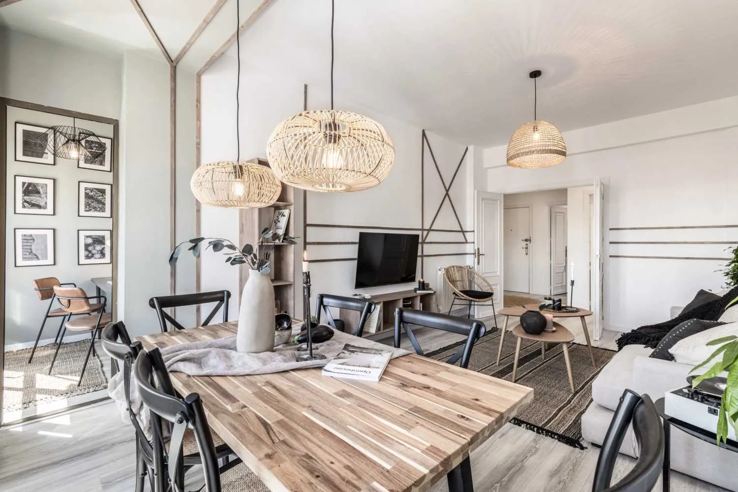Upscale Madrid Flat With Pro Workspace & Modern Kitchen For Remote Work Success #5