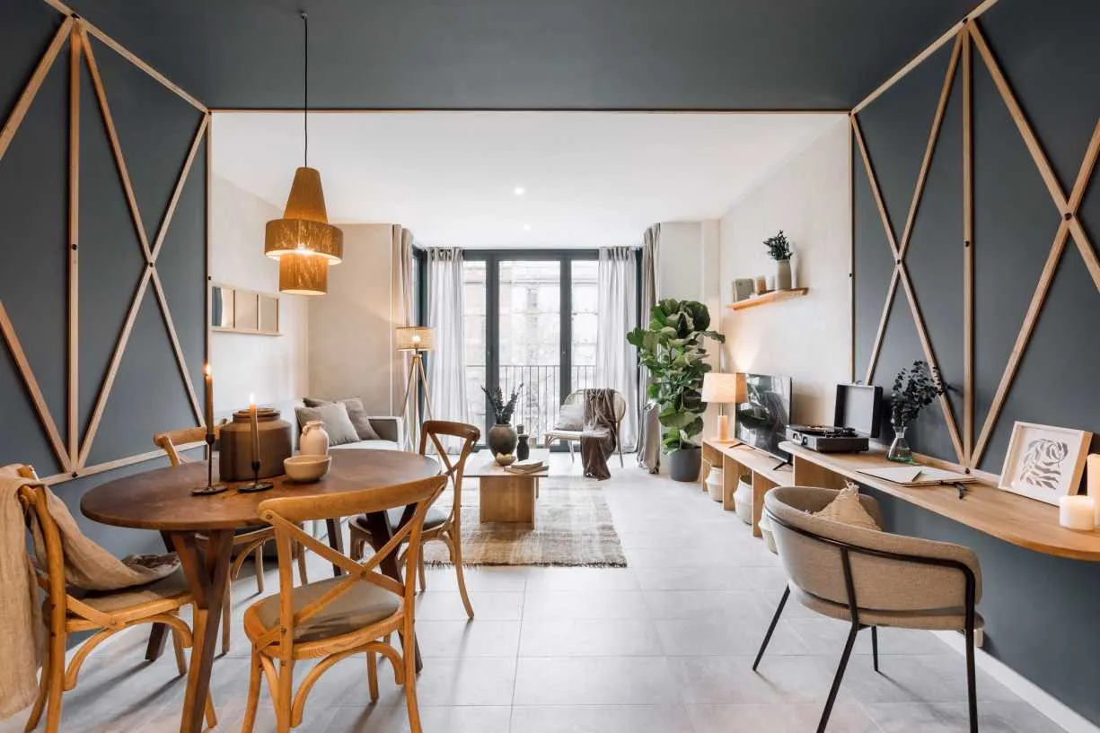 Upscale 3-bed Flat With Gigabit Internet & Pro Workspace In Barcelona's City Center #2