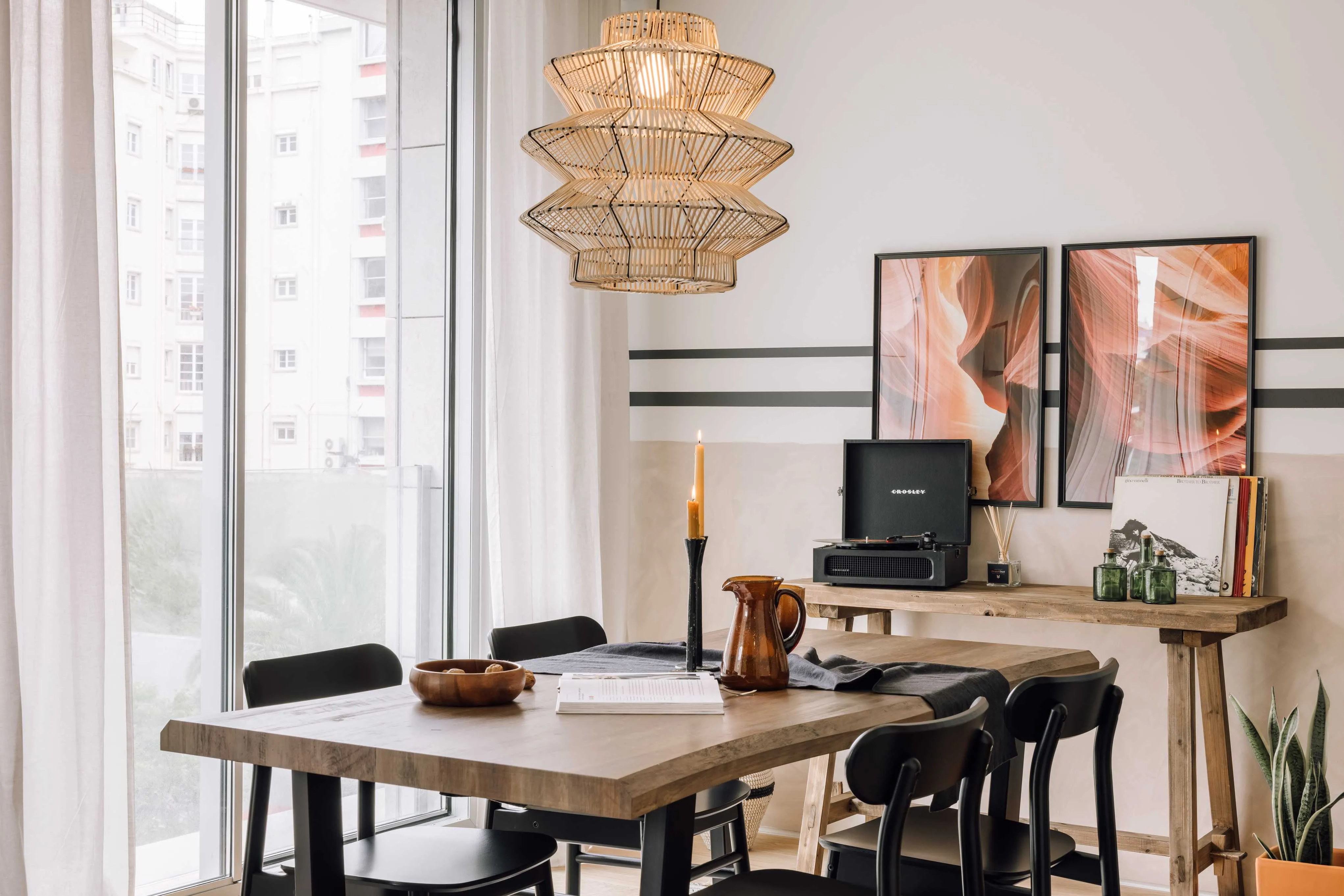 Spacious Lisbon Flat With Gigabit Internet & Ergonomic Setup For Remote Work #5