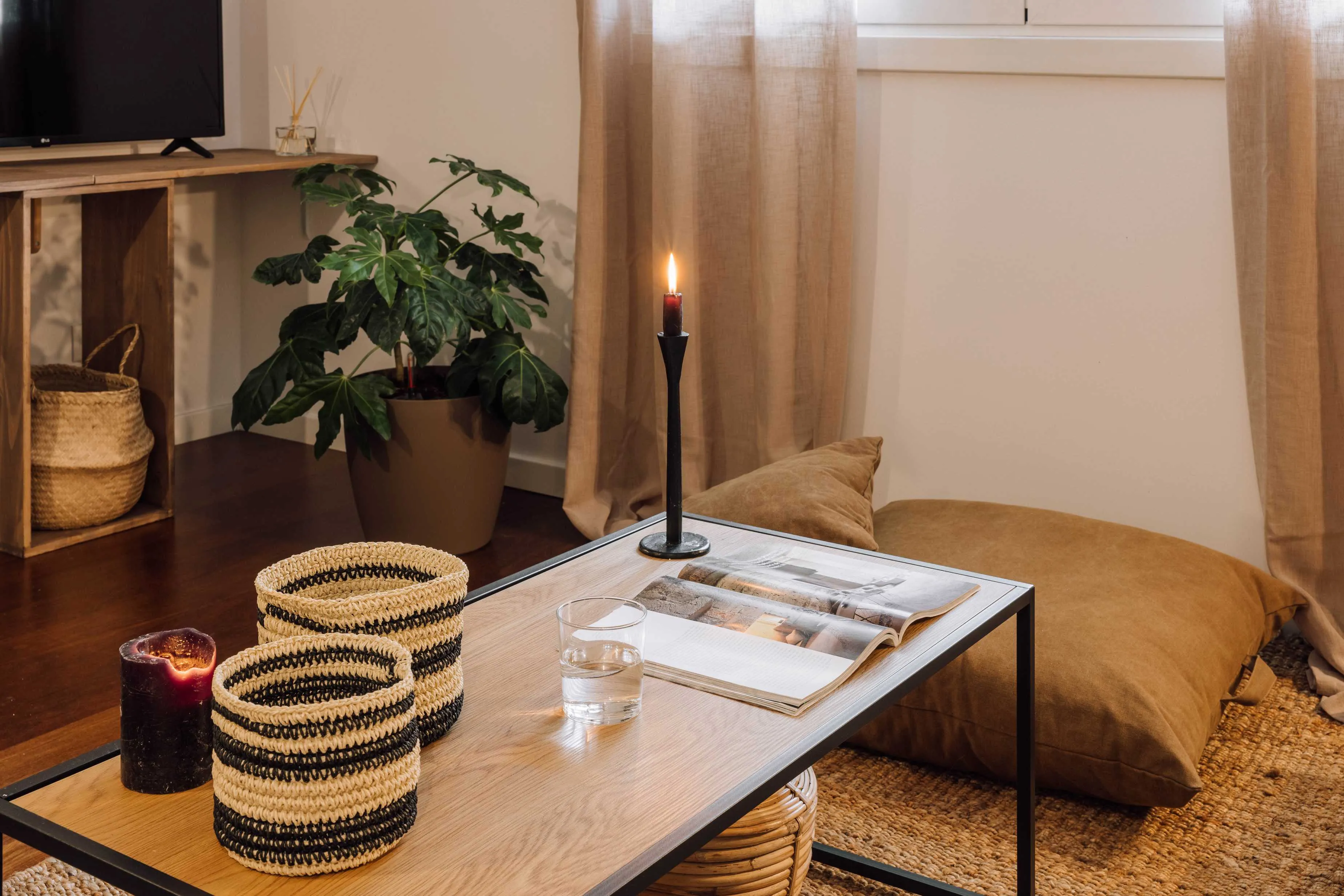 Spacious Lisbon Flat With Hd Video Setup & Pro Desk For Digital Nomads #3