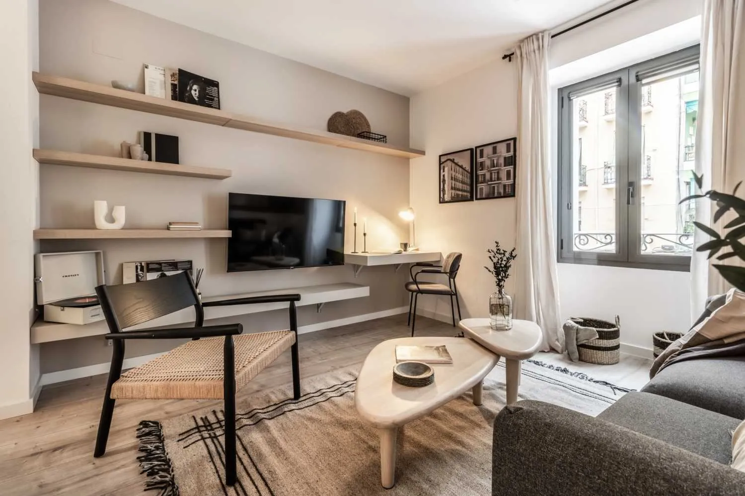 Premium Madrid Flat With Ultra-fast Wifi & Pro Home Office Setup For Digital Nomads #3