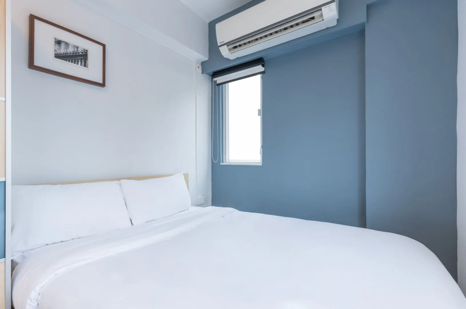 Superior-Studio-Low – Johnston, Wan Chai, Hong Kong #3