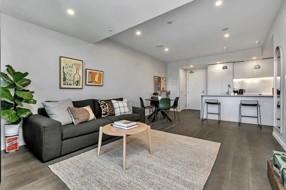 Chic 2br Auckland City Flat With Dedicated Home Office, Fast Wi-fi & Parking #2