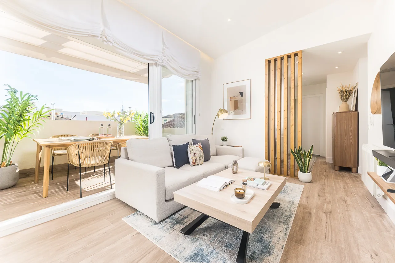Modern Madrid Flat With Dedicated Home Office And Spacious Living For Remote Work #2
