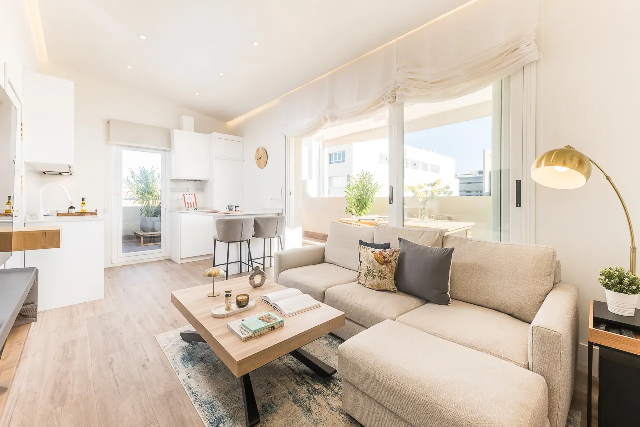 Modern Madrid Flat With Dedicated Home Office And Spacious Living For Remote Work #3