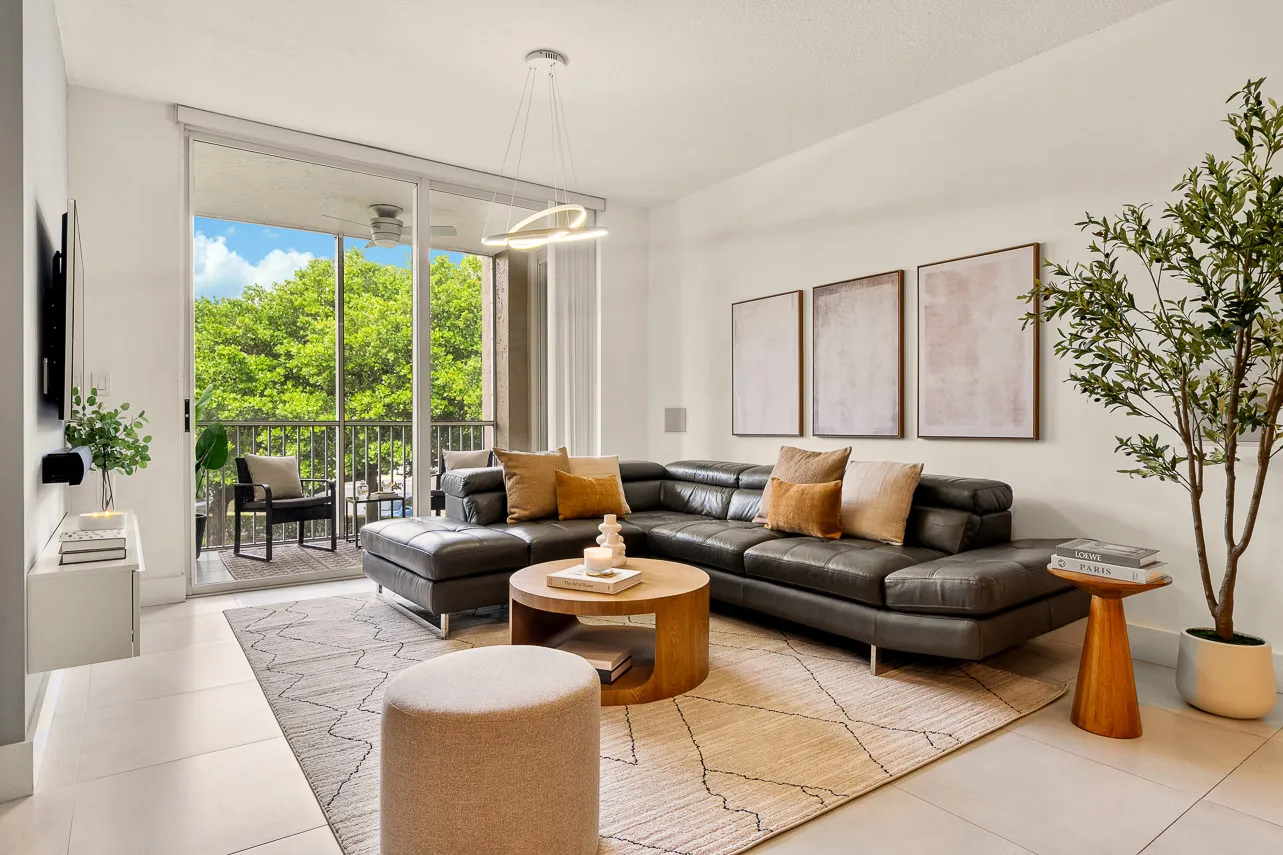 Contemporary Miami Flat With Designer Efficiency And Home Office Space #2