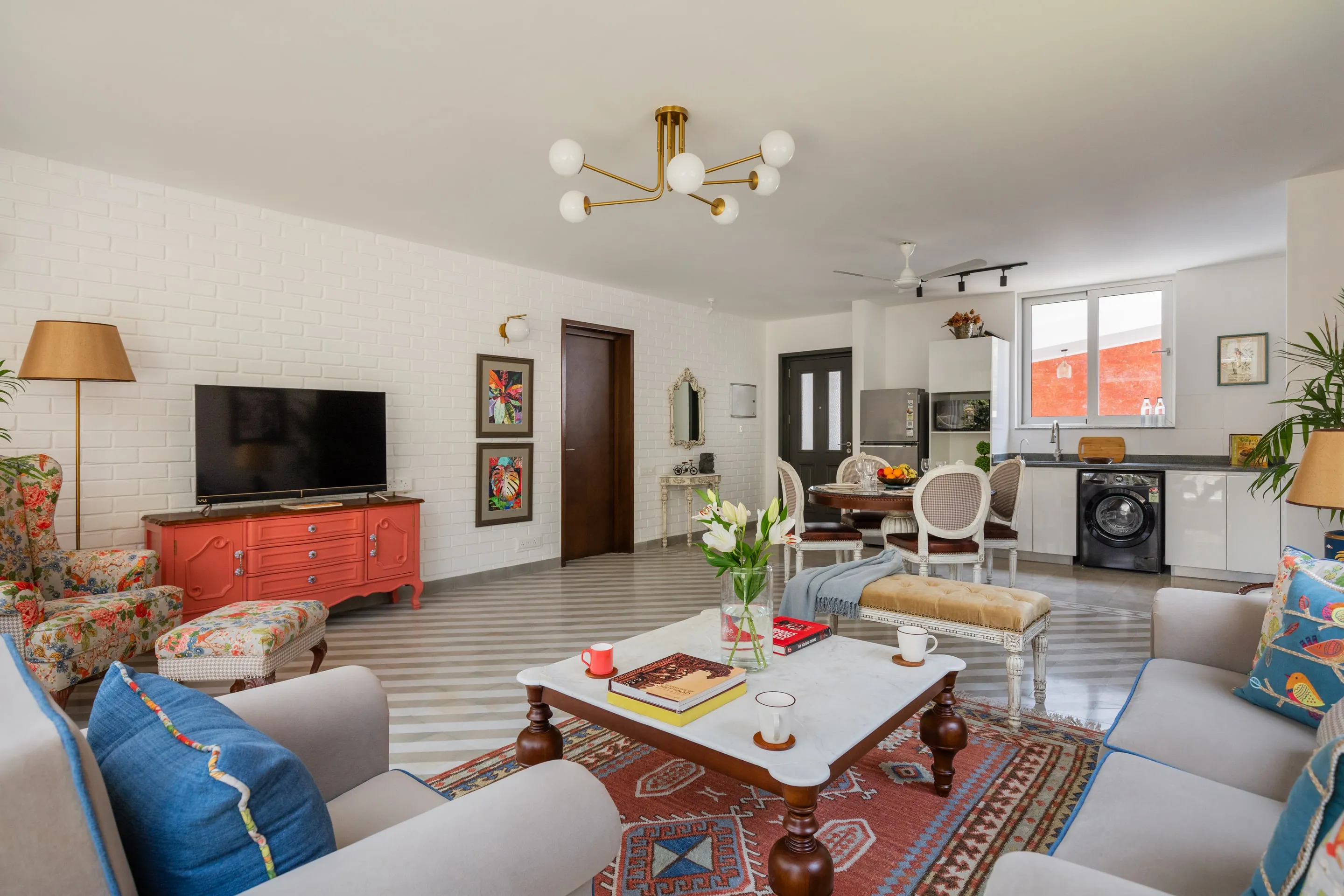 Sleek 2-bed Flat With Outdoor Space And Home Office In Goa For Remote Work