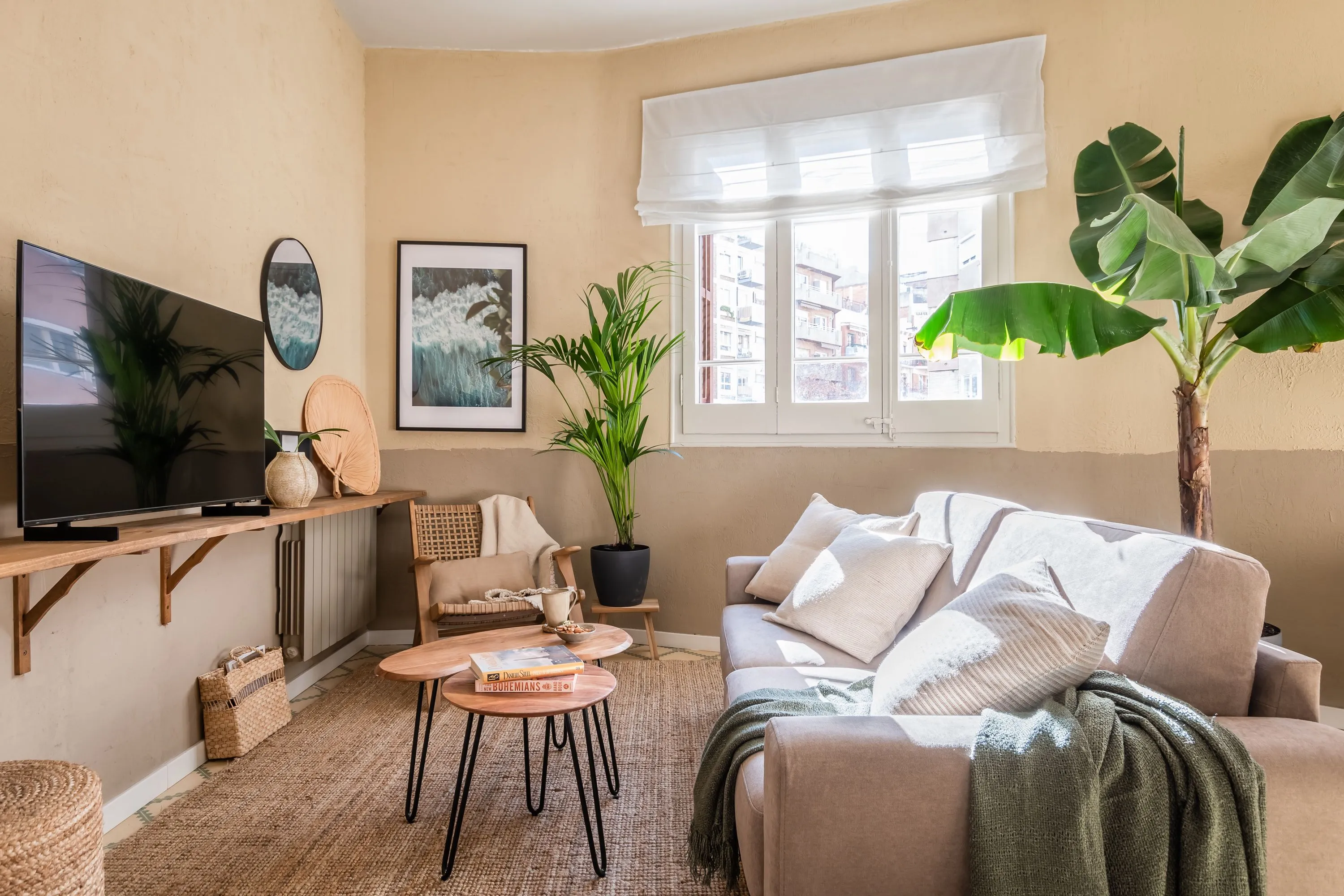 Spacious Barcelona Flat With Ultra-fast Wifi And Premium Home Office Setup #2