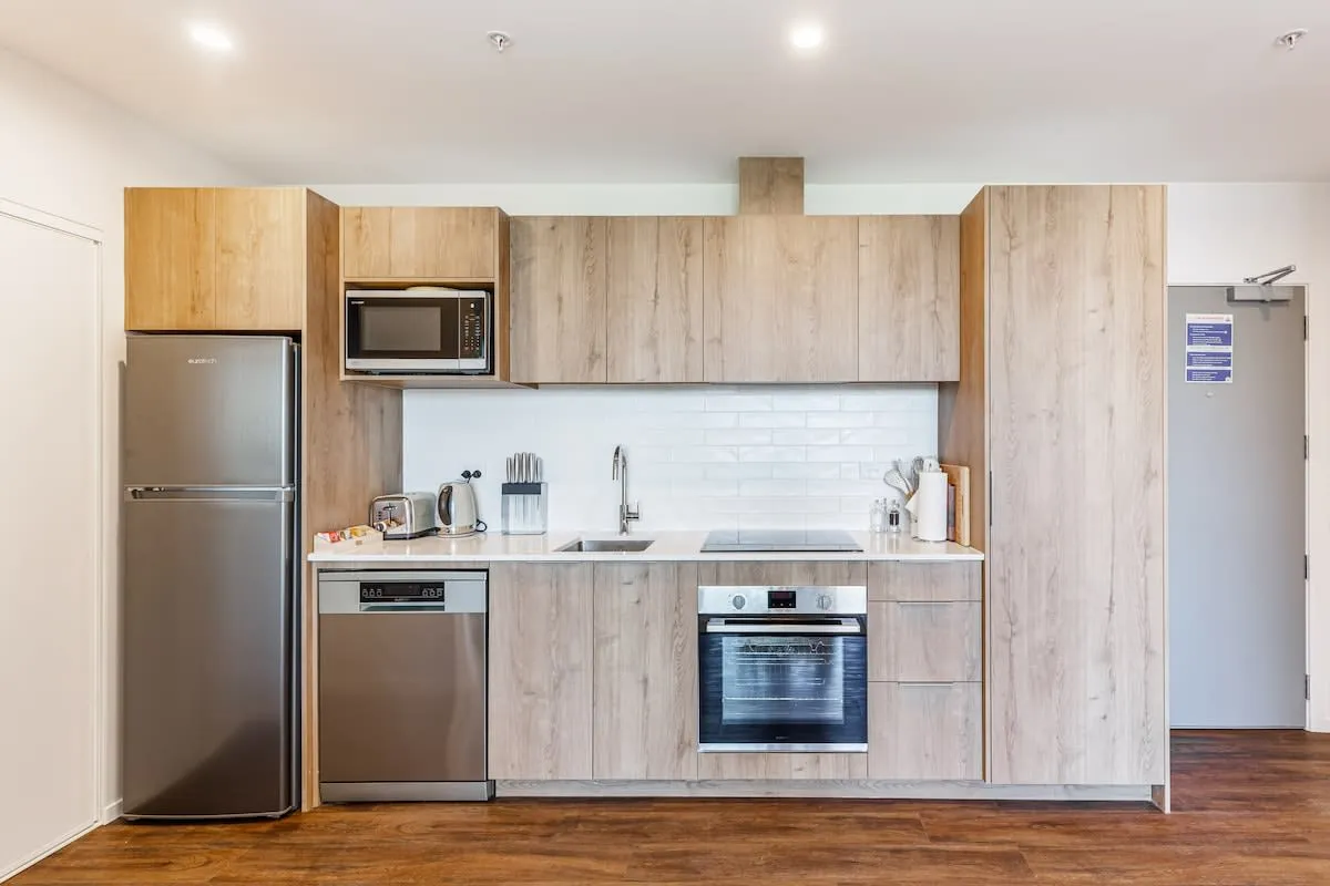 Chic Intimate 2-bed Flat, Ellerslie Auckland -- Digital-nomad Ready Balcony & Desk #4
