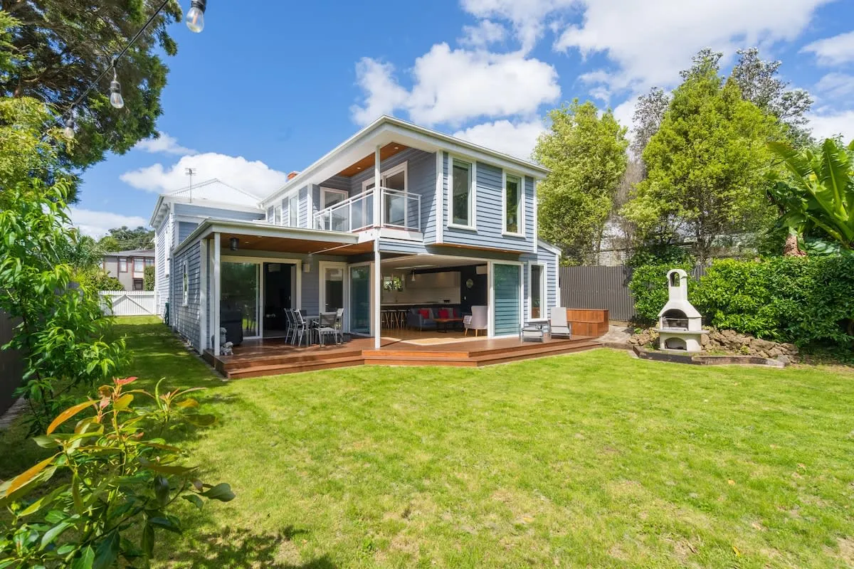 Curated Cozy City Flat In Mt Eden, Auckland - 4br With Dedicated Home Office & Fast Wi-fi