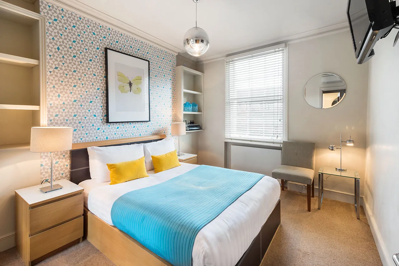 Chic London 1br Flat: Cozy Digital-nomad Setup With Plug-and-play Home Office #2