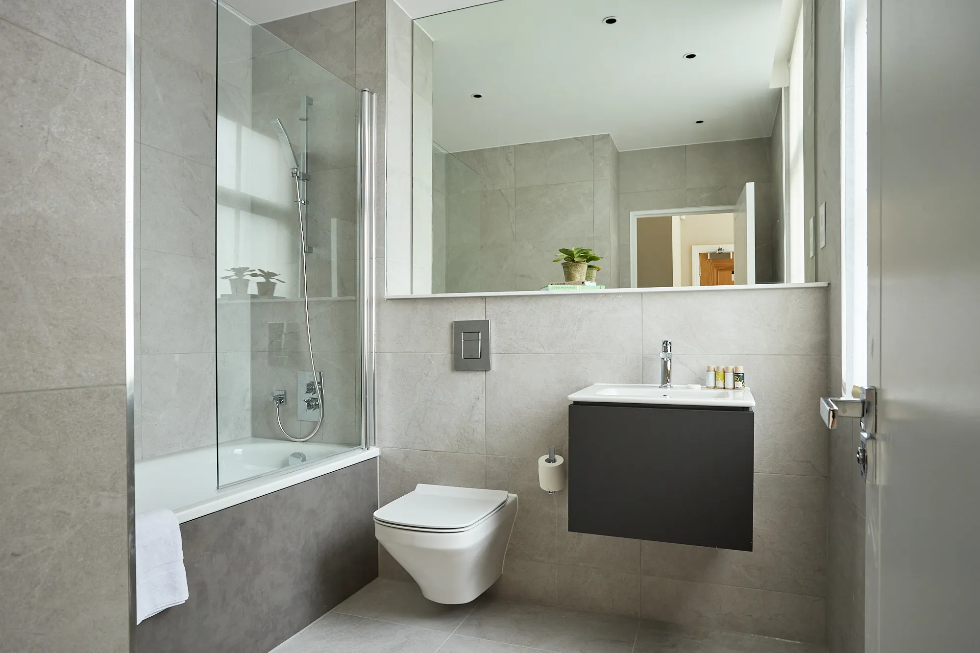 Charming Contemporary 3-br London Flat - Home Office & Fast Wi-fi Near Chancery Lane #3