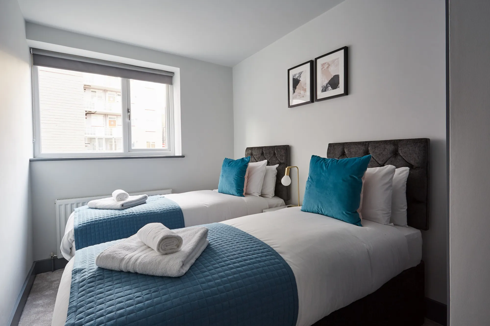 Contemporary 2br Flat In Holborn - Compact, Impressive & Work-from-home Ready #2