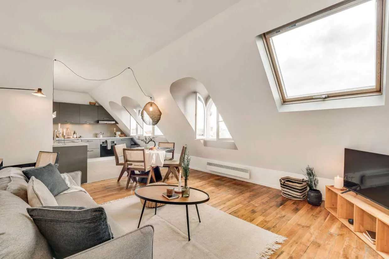 Paris Curated 1-bed Flat With Pro Workspace & Chef's Kitchen For Remote Work #2