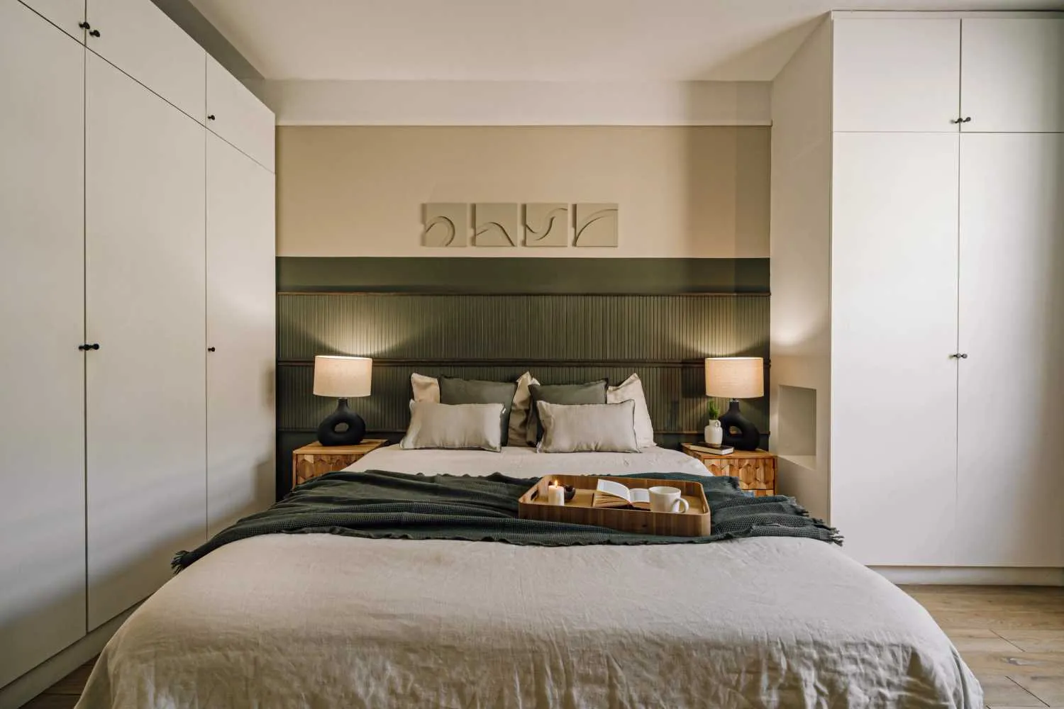 Chic 78m2 Paris Flat With Ultra-fast Wifi, Dual Monitors & Chef's Kitchen For Remote Work #3