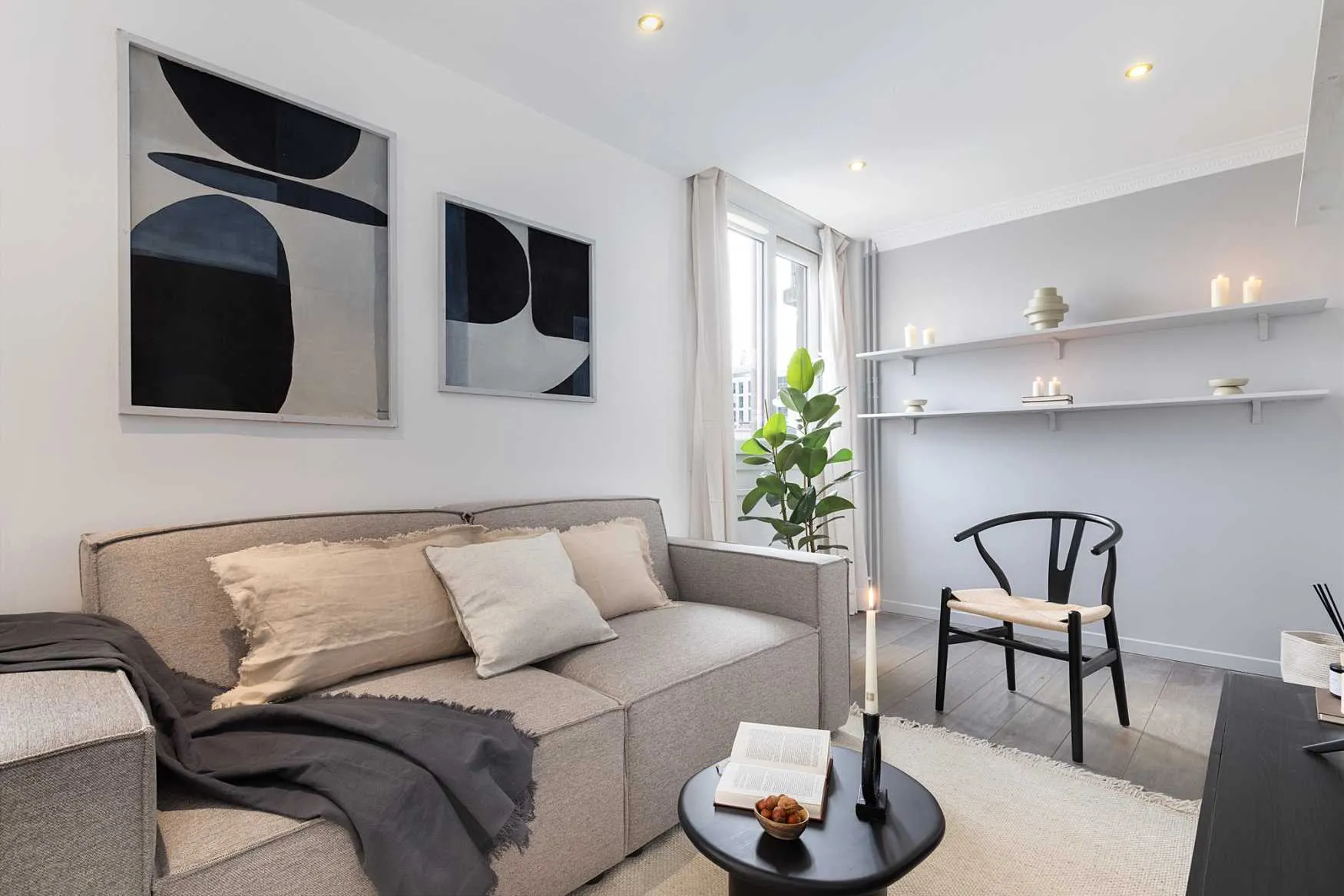 Contemporary Paris Flat With Ultra-fast Wifi & Outdoor Space For Digital Nomads #2
