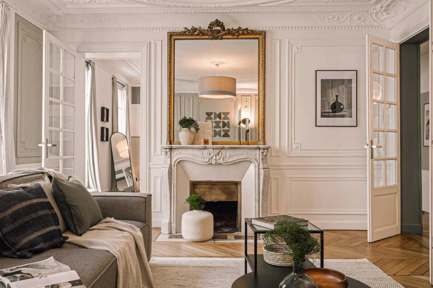Vast Paris Flat With Premium Home Office & Ultra-fast Wifi For Digital Nomads #5