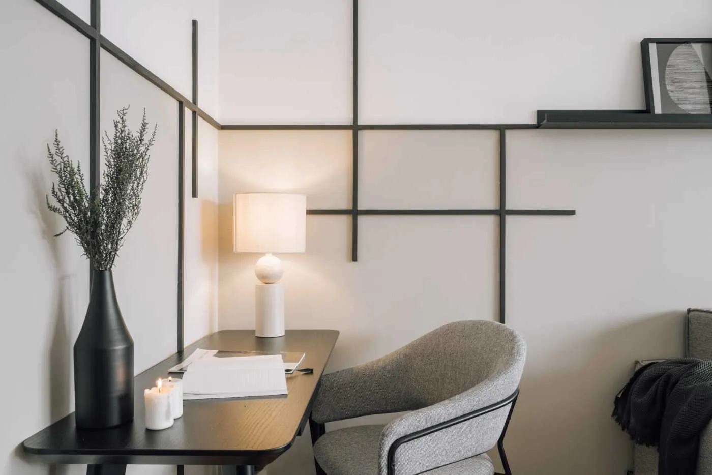 Trendy Paris Flat With High-speed Fiber & Pro Home Office Setup For Remote Work #4