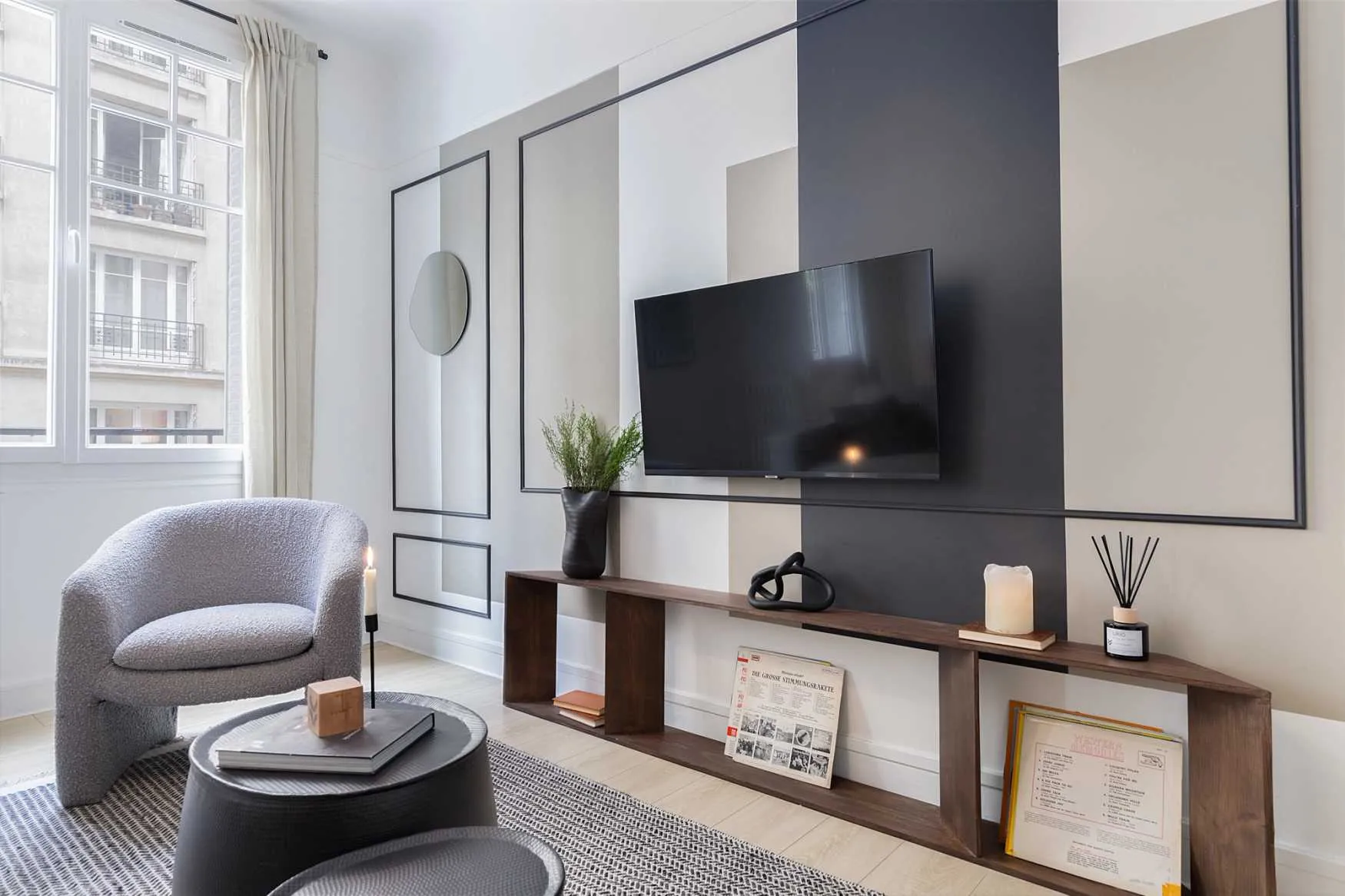 Spacious Paris Flat With Ultra-fast Wifi And Professional Home Office Setup #4