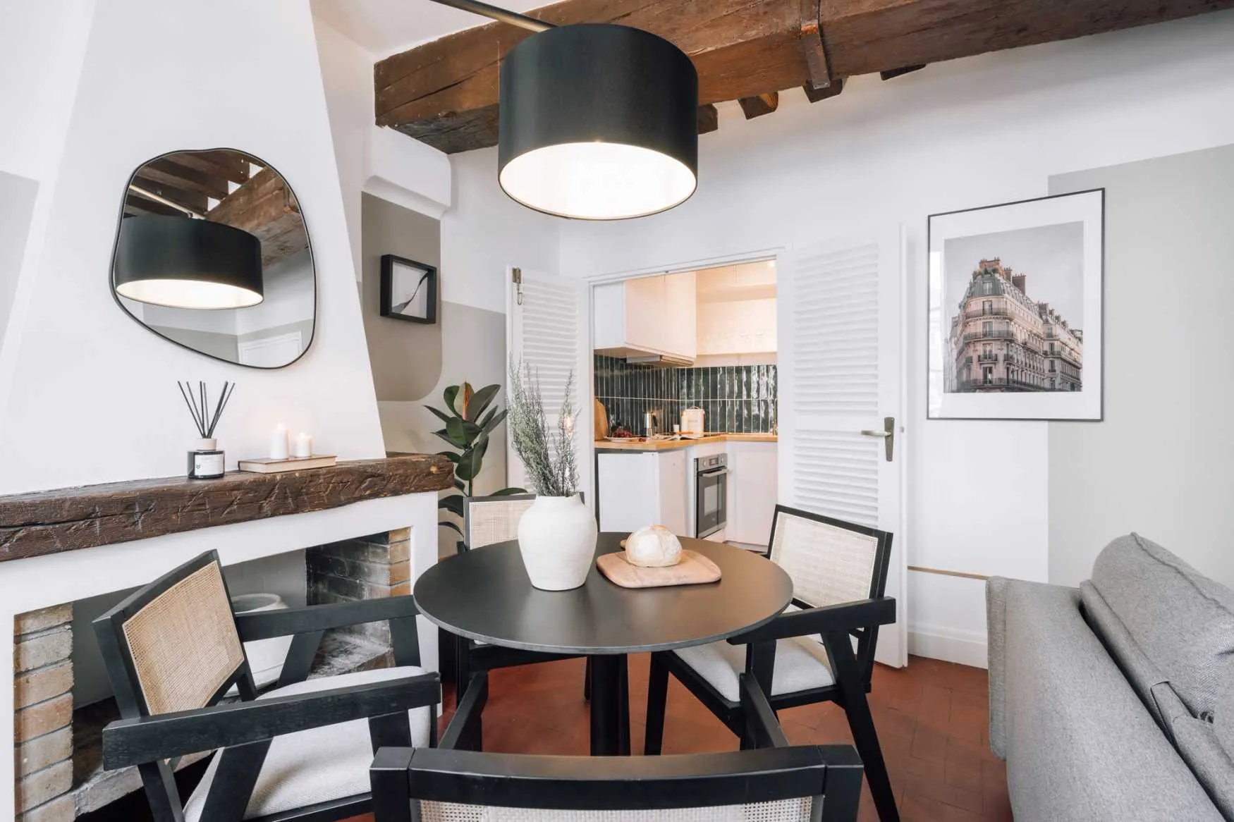 Contemporary 44m2 Paris Flat With Ultra-fast Wifi & Pro Home Office Setup #3