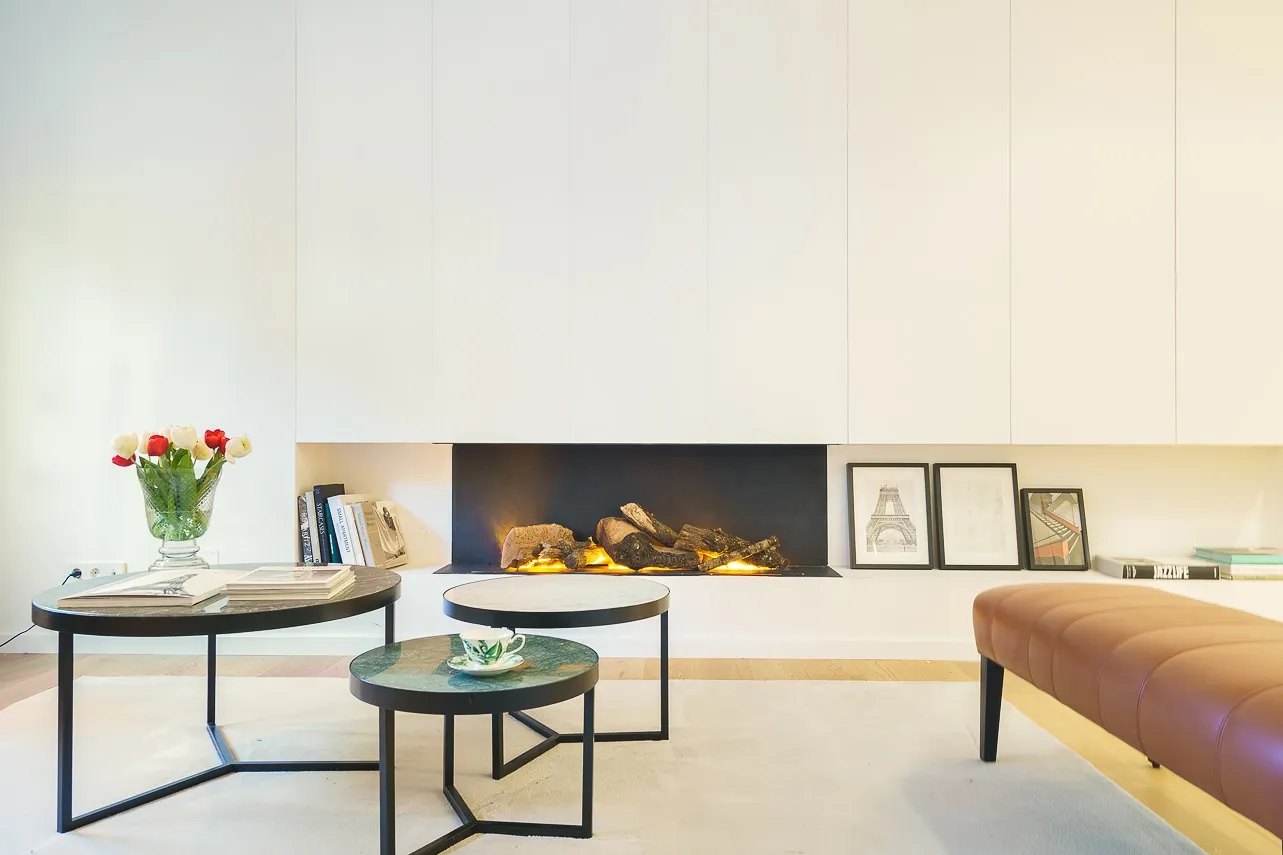 Expansive Madrid Penthouse With Dedicated Home Office & Panoramic City Views #4