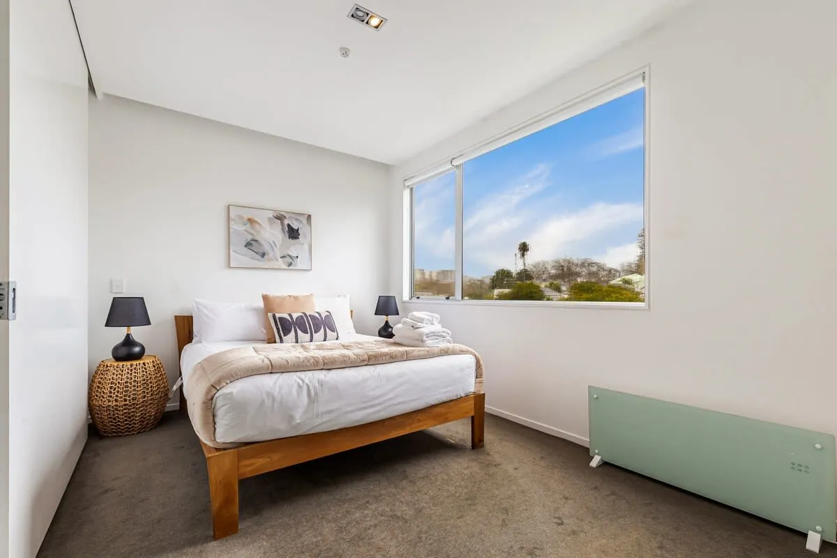 Charming Luxurious 2br Freemans Bay Flat -- Remote Work-ready Home Office & Fast Wifi #2