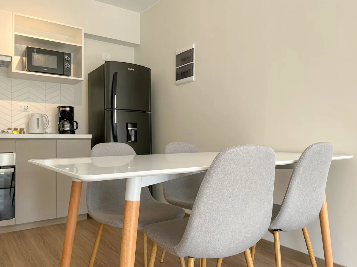 Bright 2BR in Miraflores near the Malecon #4