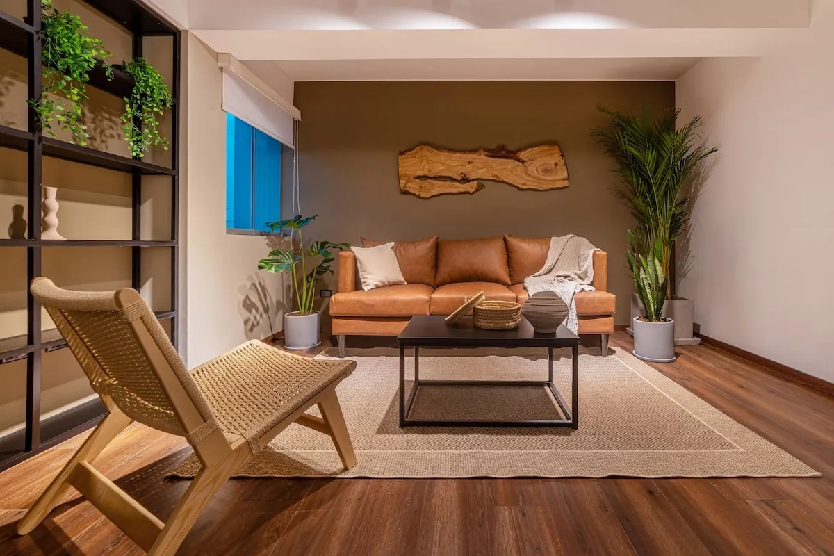Charming 3BR w/ Work Area in Miraflores