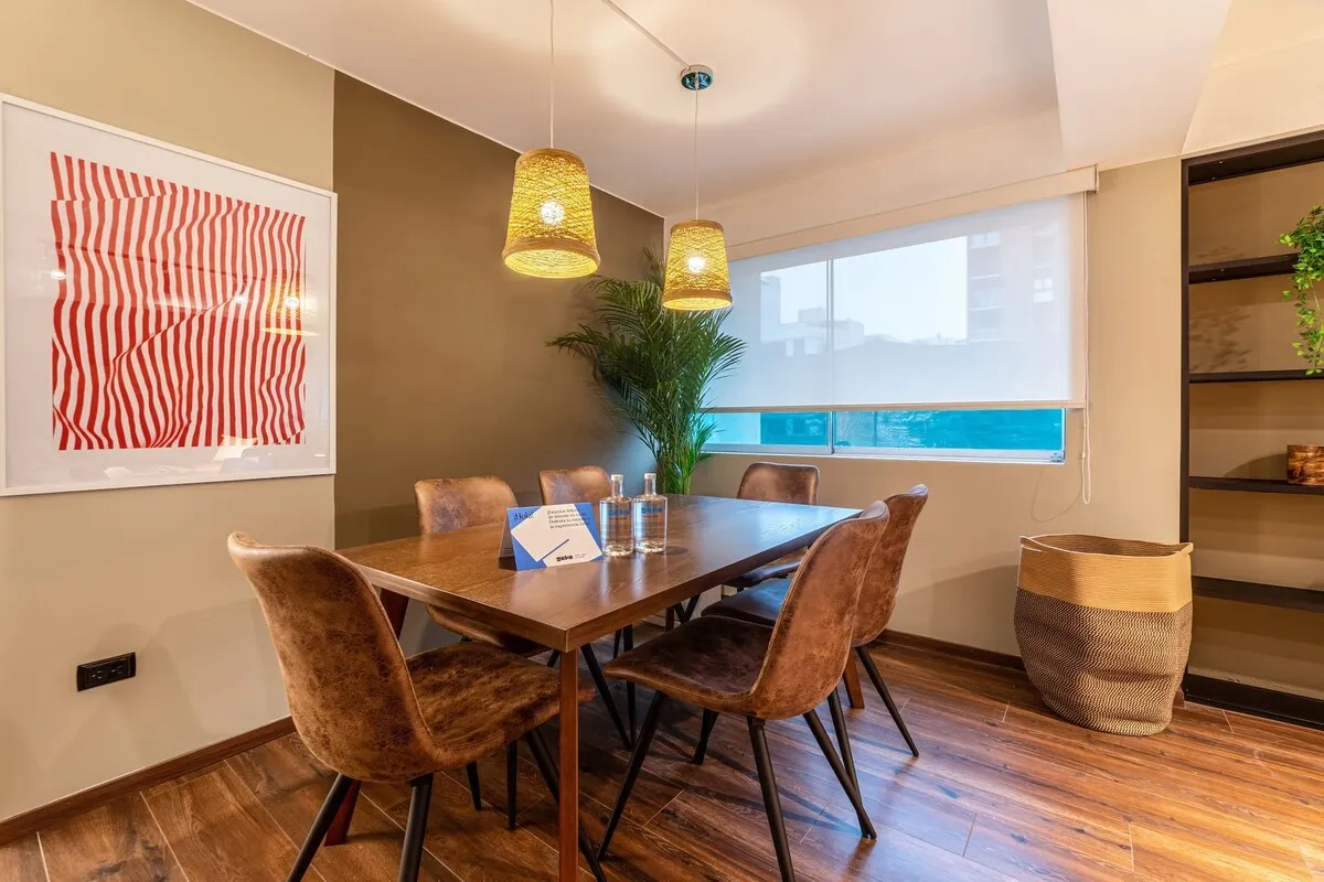 Charming 3BR w/ Work Area in Miraflores #3