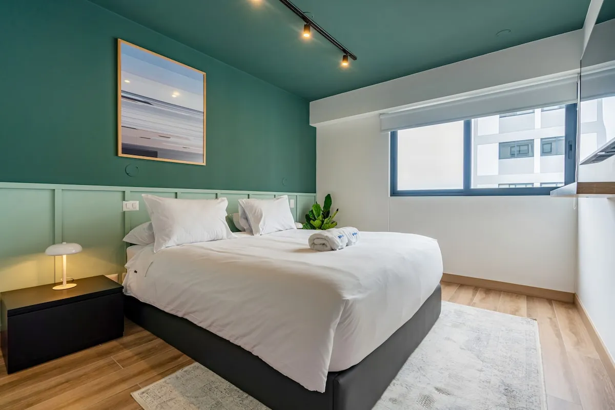 Sophisticated 2BR Flat w/Pool in Miraflores #2