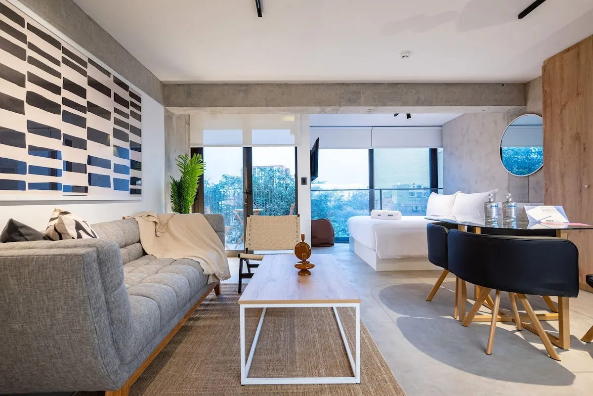 Distinctive Barranco Loft In Lima: Comfortable 1br With Work-friendly Balcony #3