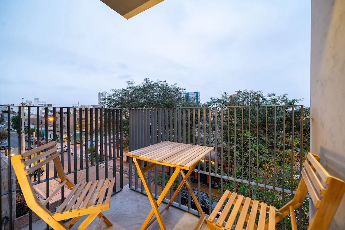 Distinctive Barranco Loft In Lima: Comfortable 1br With Work-friendly Balcony #5