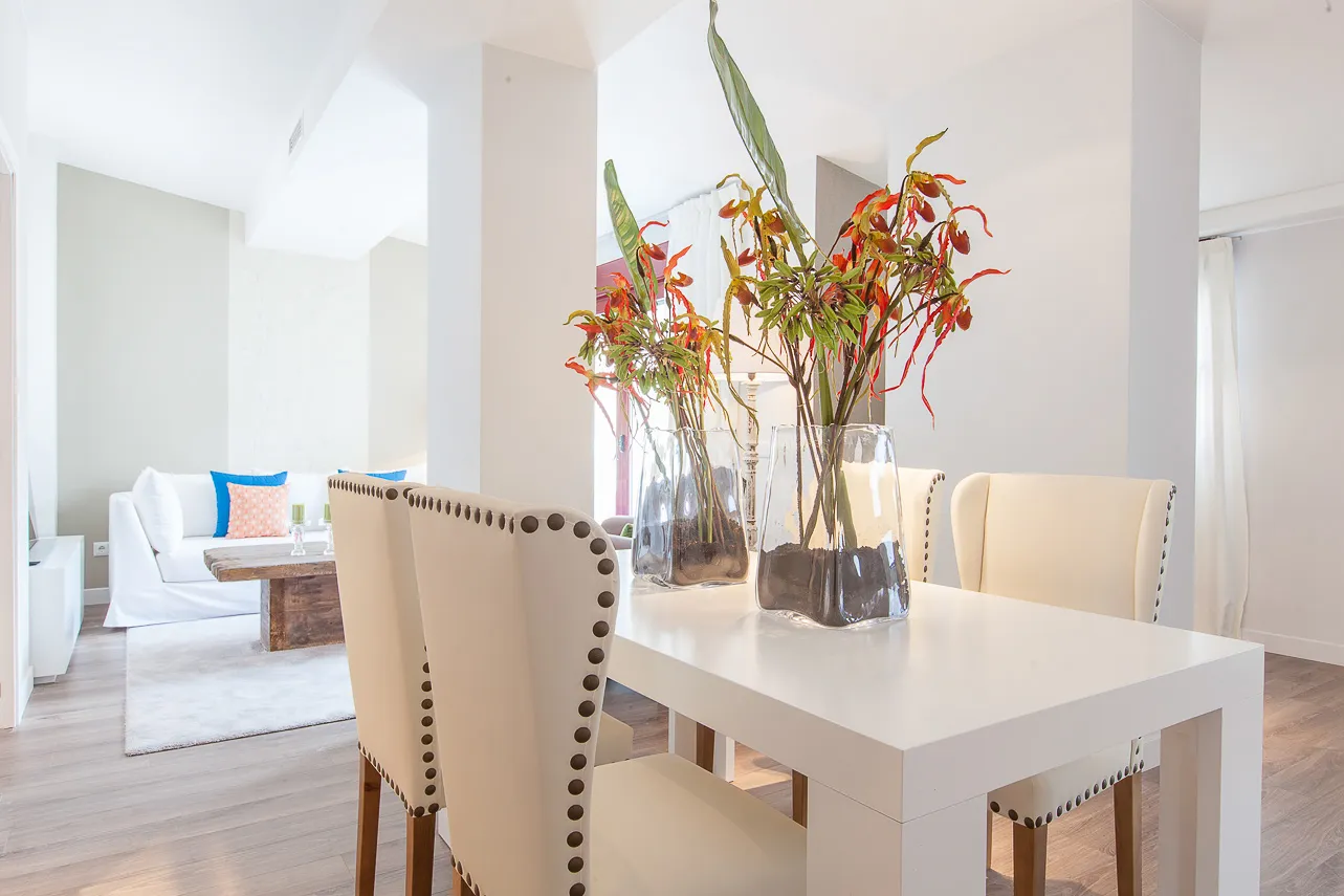 Premium Madrid Flat With Dual Home Offices And Spacious Living For Remote Productivity #5