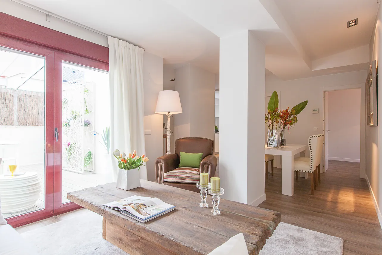 Premium Madrid Flat With Dual Home Offices And Spacious Living For Remote Productivity #3