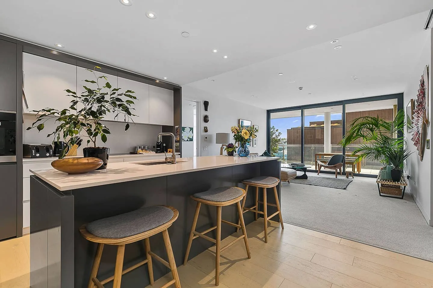 Intimate Auckland Urban Flat - Work-from-home Ready 2br For Digital Nomads #4