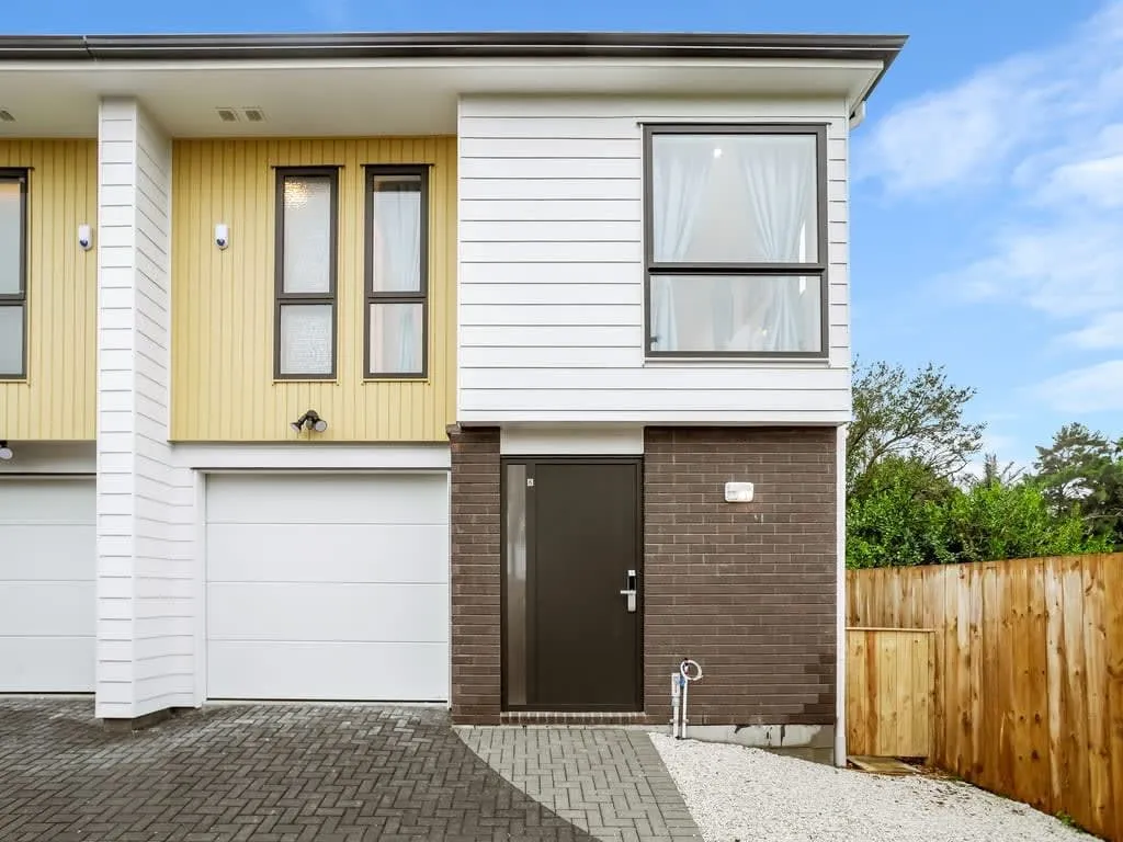 Cozy Professional Auckland Flat For Digital Nomads, Dedicated Home Office & Fast Wifi, 3br #2