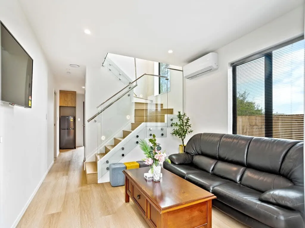 Cozy Professional Auckland Flat For Digital Nomads, Dedicated Home Office & Fast Wifi, 3br #3