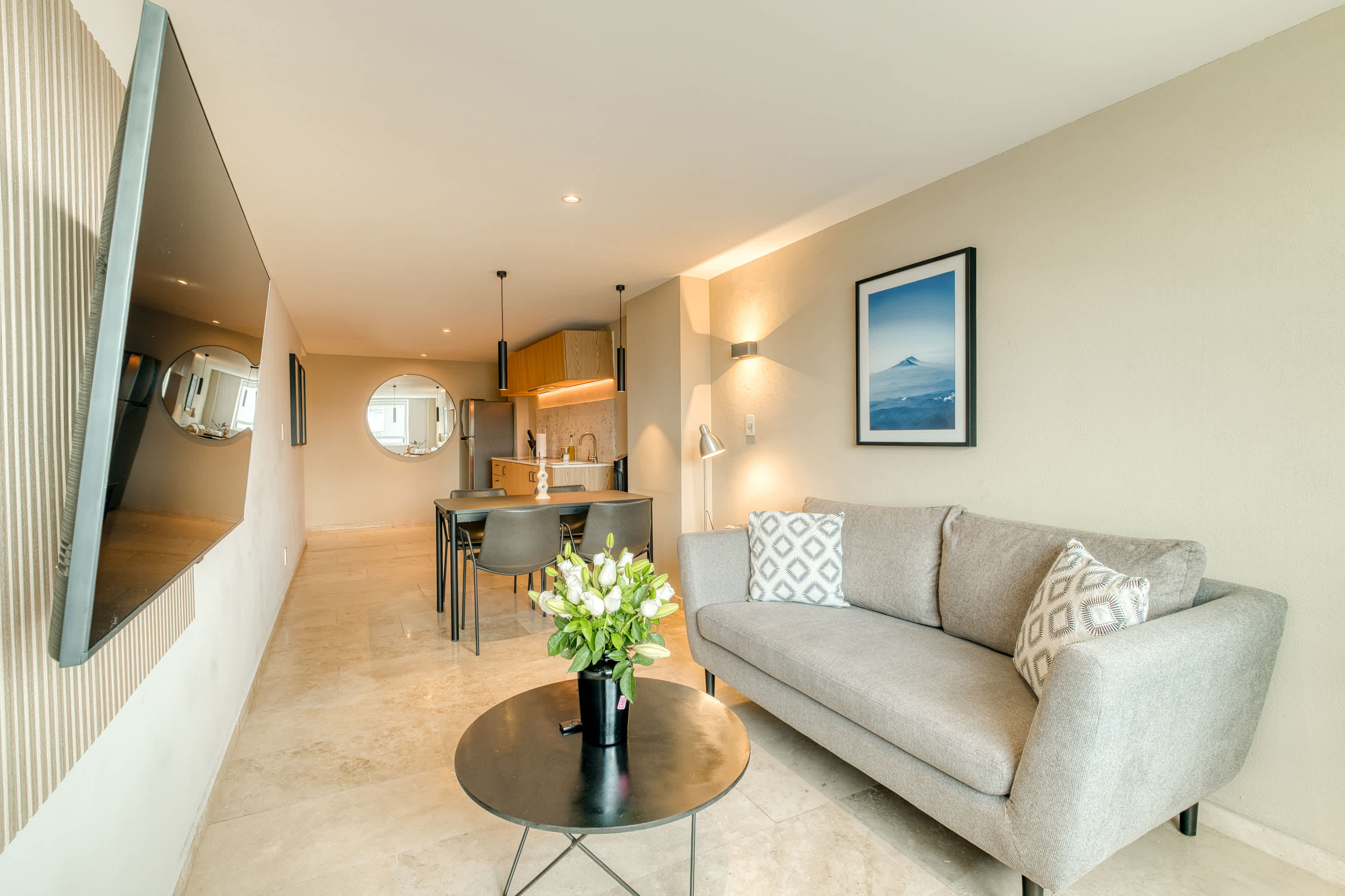 Intimate Urban 2-bed Flat With Dedicated Home Office In Roma Norte, Cdmx