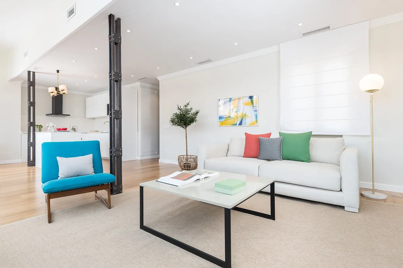 Upscale Madrid Flat With Airy Home Office Spaces For Remote Work Flexibility #4