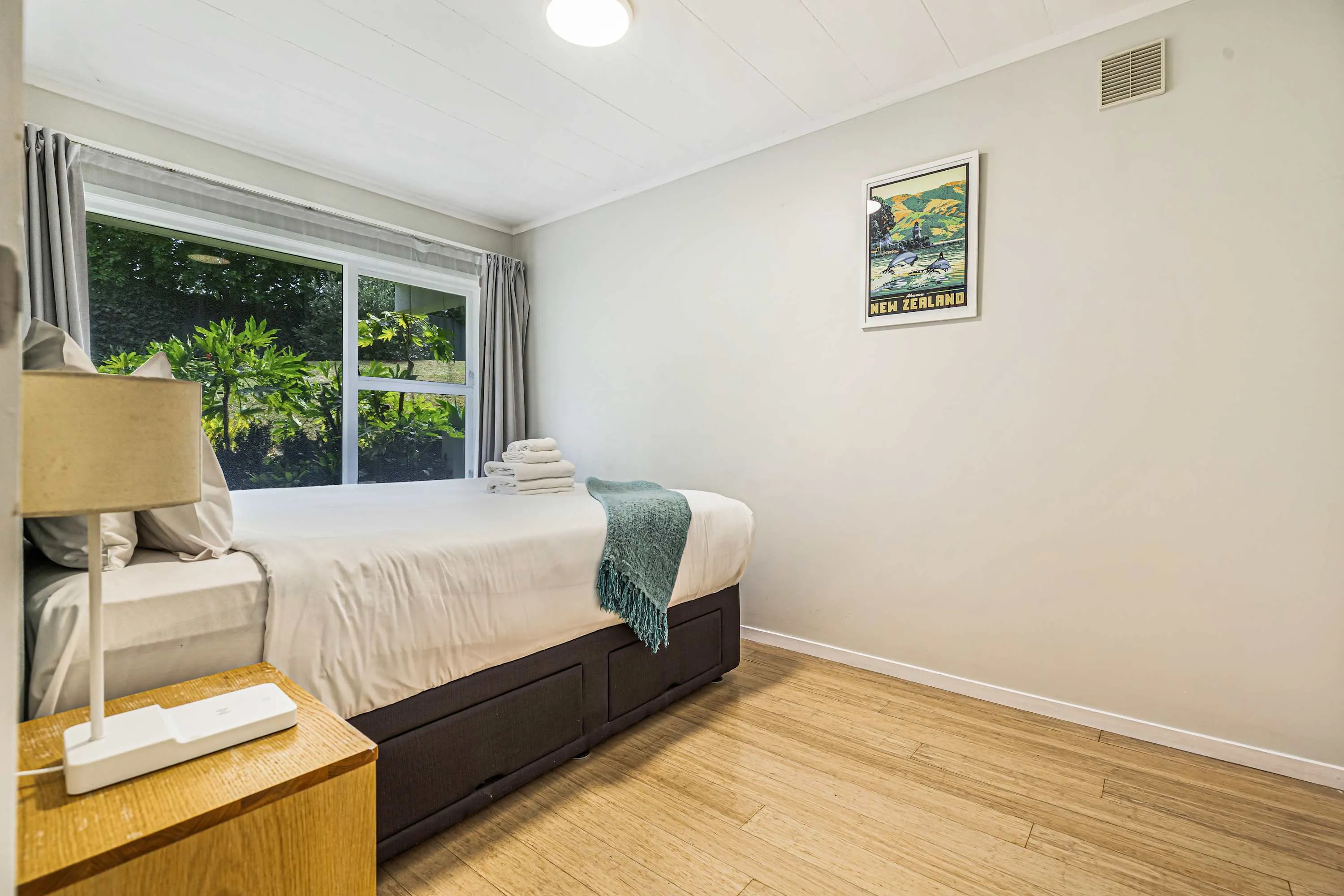 Herne Bay 1br Flat - Refined, Efficient Layout & Dedicated Home Office #4