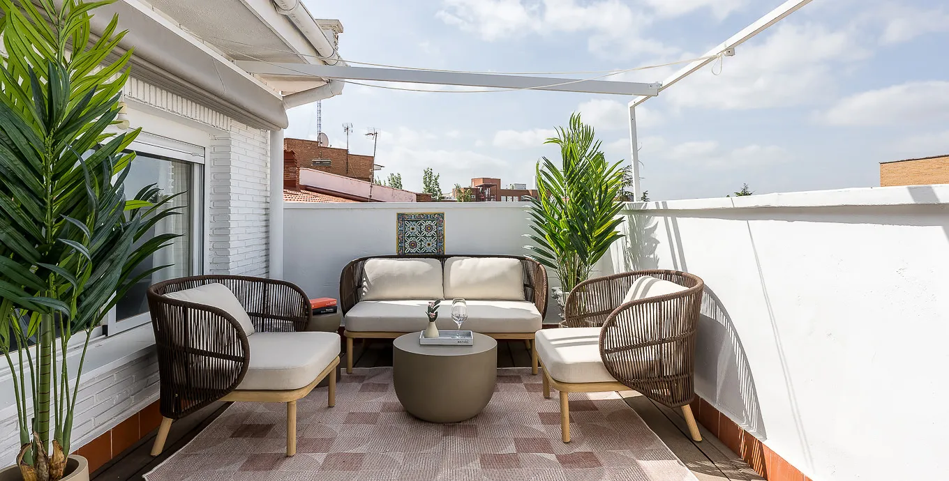 Airy Upscale 2br Madrid Flat - Dedicated Home Office & High-speed Wifi #4