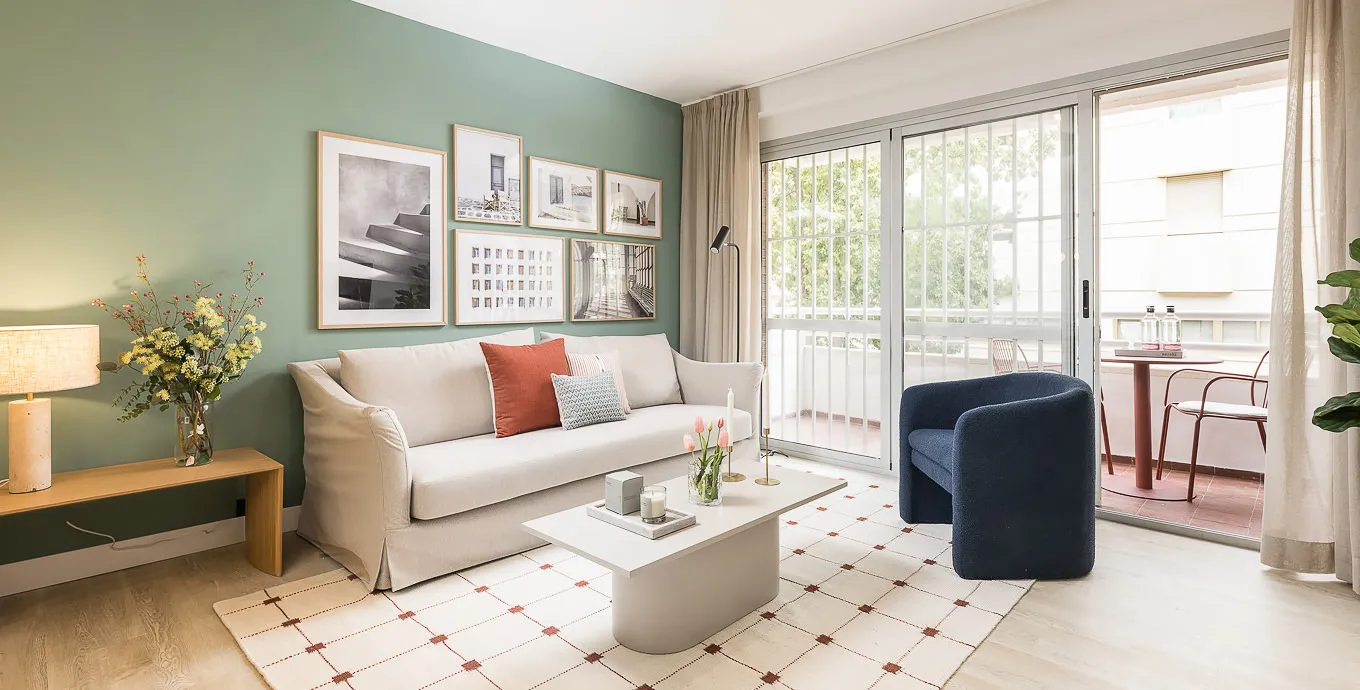 Spacious Modern 3br Flat In Malaga - Dedicated Home Office & Fast Wi-fi