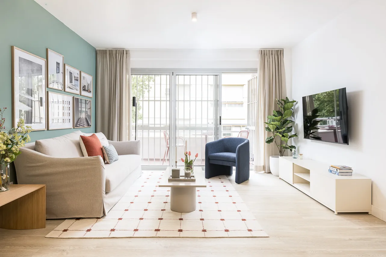 Spacious Modern 3br Flat In Malaga - Dedicated Home Office & Fast Wi-fi #4