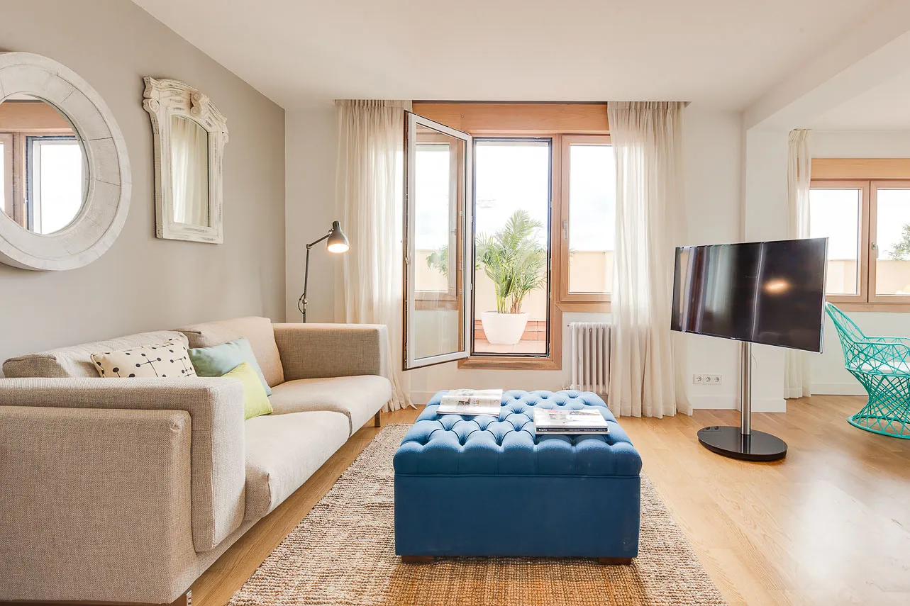 Elegant Madrid Flat With Airy Workspace For Seamless Remote Work #5