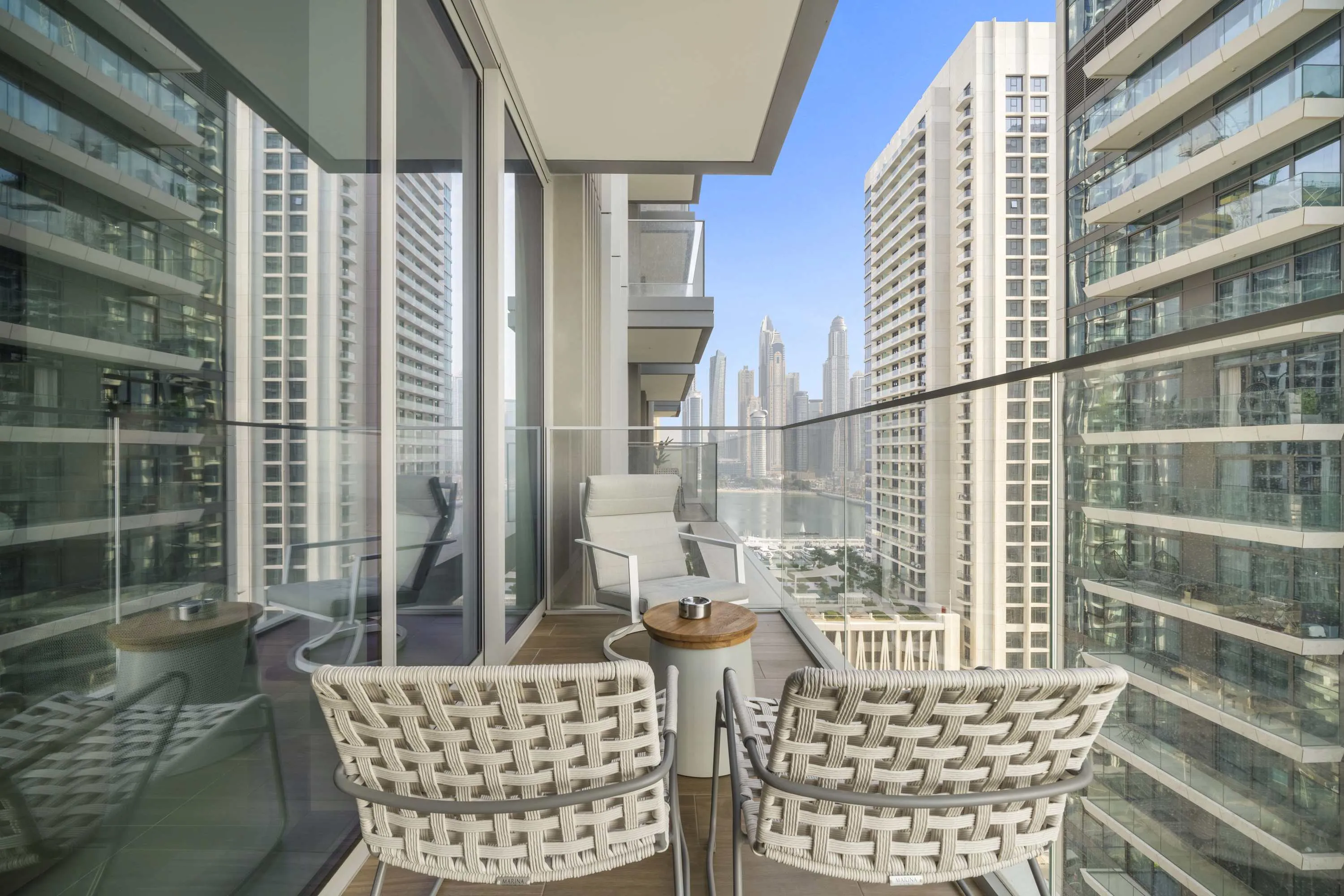 Sophisticated 2br Flat With Dedicated Home Office In Dubai's Beach Isle District #5