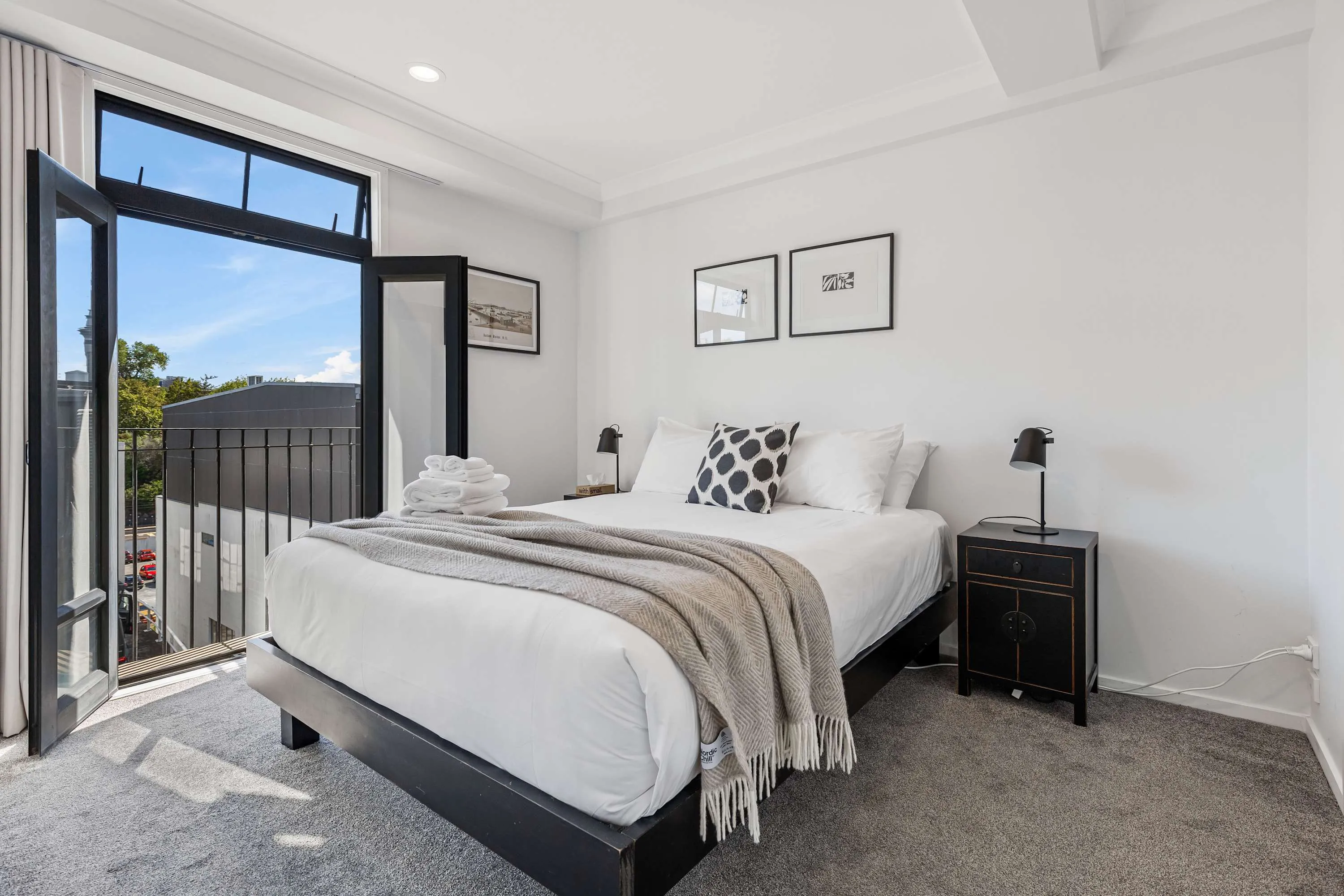 Premium Parnell Flat -- Charming 1br, Work-from-home Ready With Private Study Nook #2
