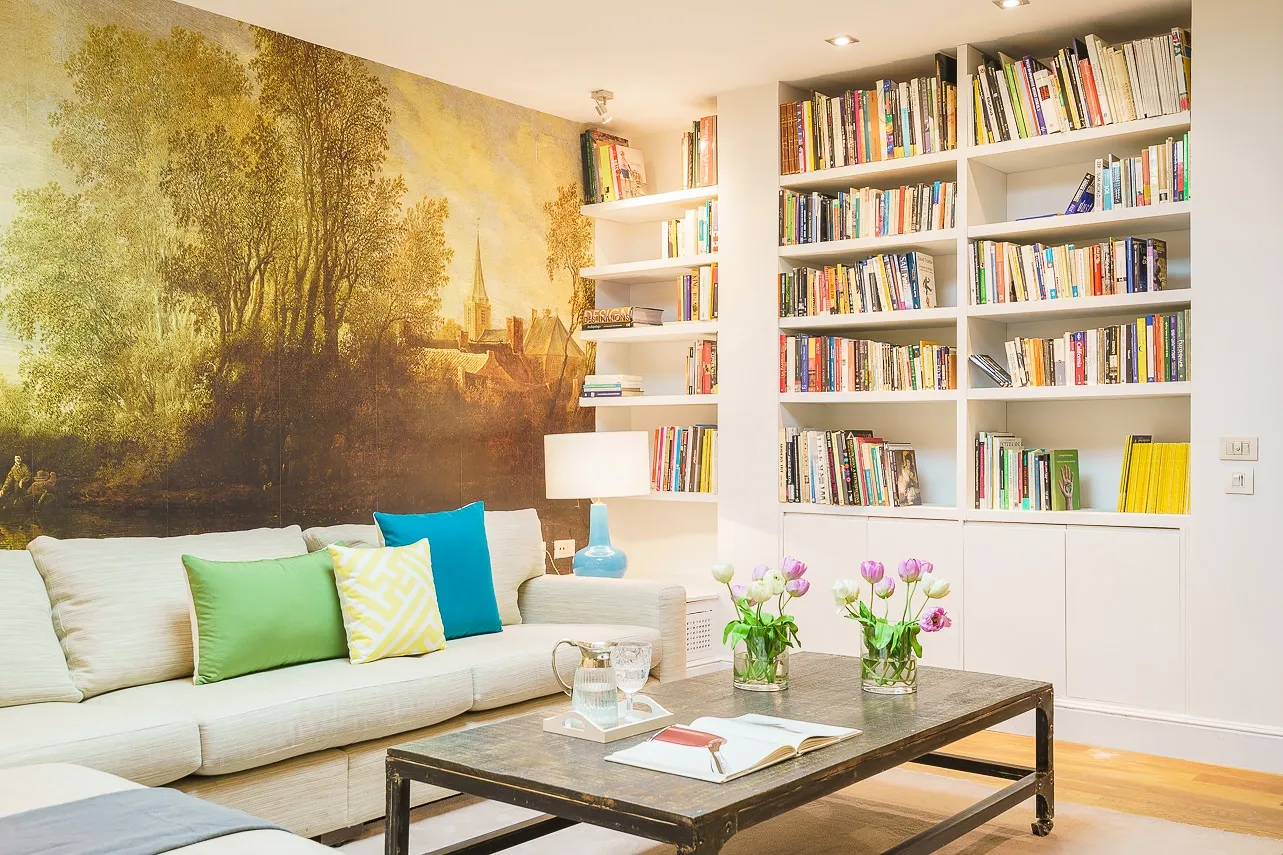 Spacious Madrid Flat With Dedicated Home Office For Remote Work Flexibility #5